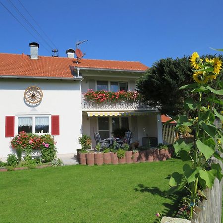 Gaestehaus Reisacher - Mehrbettzimmer ไพทิง ภายนอก รูปภาพ